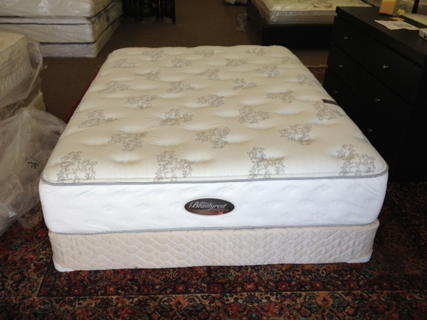 beautyrest shakespeare queen mattress near wilmette il