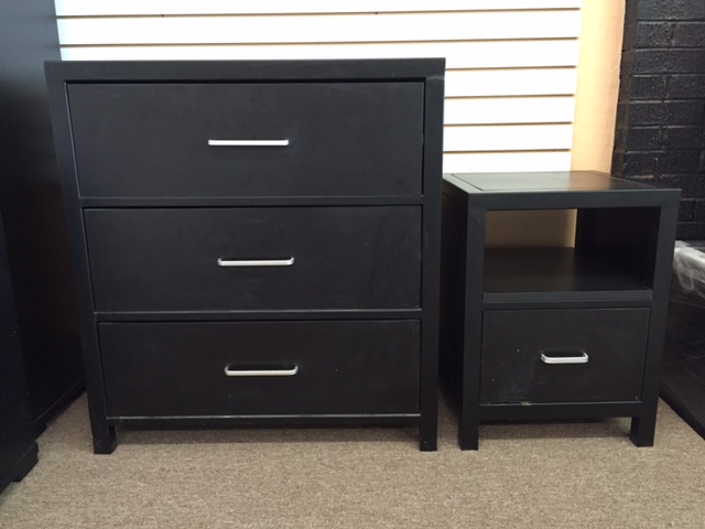 Gently used 3-drawer chest with matching nightstand only $119.